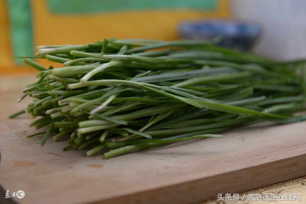 韭菜和韭黄有何区别？营养价值、颜色等方面大揭秘-东山笔记