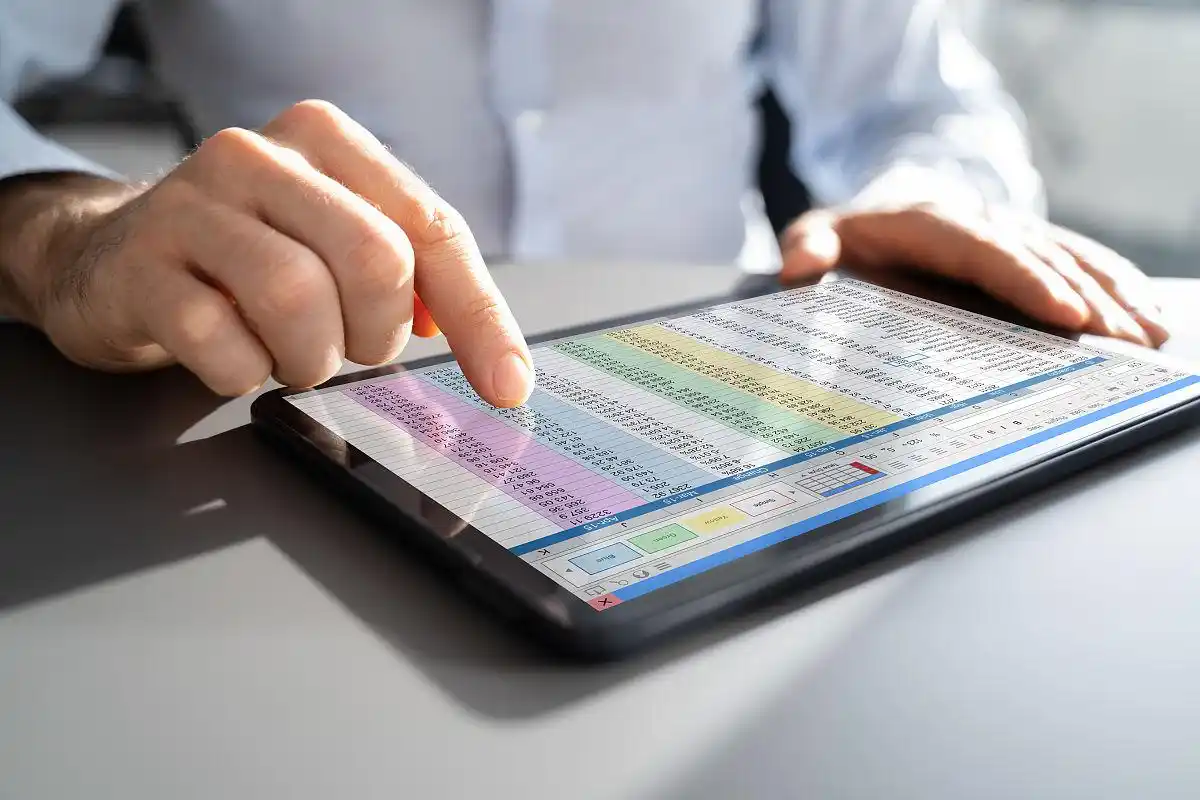 Excel高效查找内容技巧_excel怎么查找关键字_Excel查找功能模糊匹配
