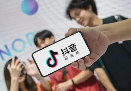 抖音铁粉标志怎么来的？如何积累粉丝？这里有答案-东山笔记