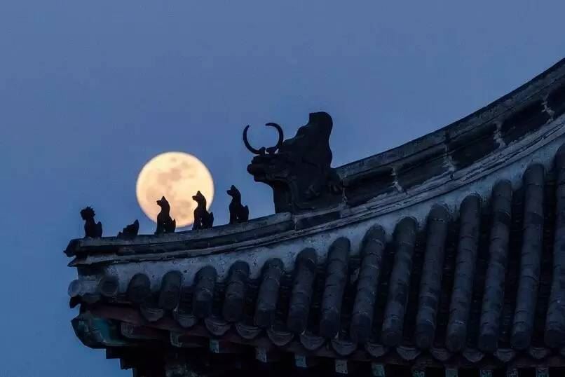 坚持念诵大悲咒，你知道会有怎样的奇妙效果吗？有啥好处？能得十大利益及神奇感应-东山笔记