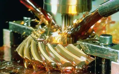 超详细的切削液使用指南，免费送你了！-铆焊老刘铆工焊工笔记