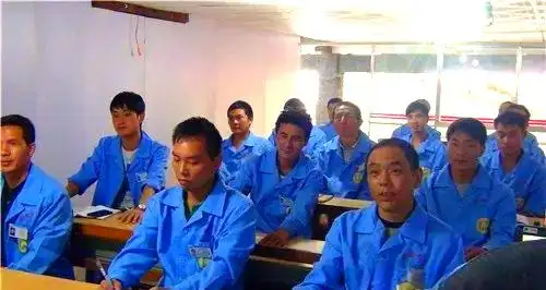 高效焊接管道斜焊缝_
_有坡口管道焊接