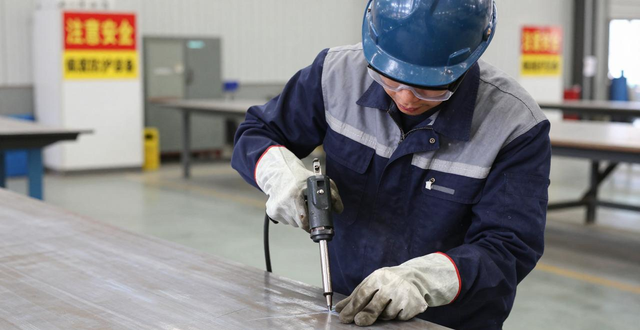 铆工安全操作规程样本.doc-铆焊老刘铆工焊工笔记