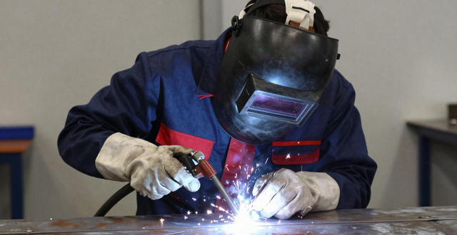 焊接有几种焊法代号是什么_立焊缝焊接技巧_手工电弧焊焊法种类