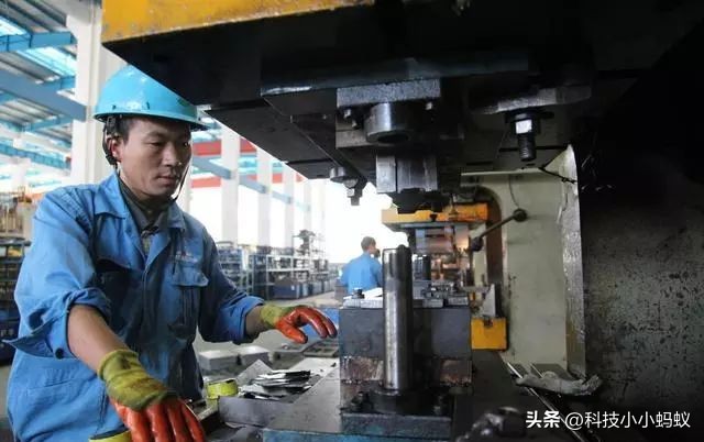 折弯工序禁忌_钣金件设计工艺分析_钣金展开注意要求