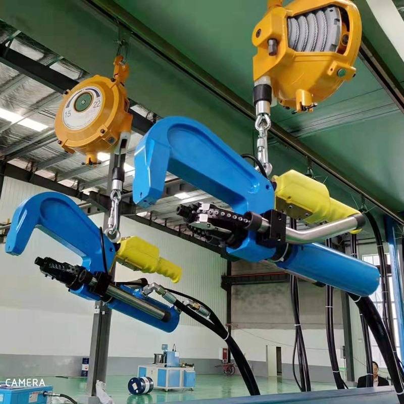 铝单板自冲铆接枪_自冲式铆接_幕墙铝单板压铆工具