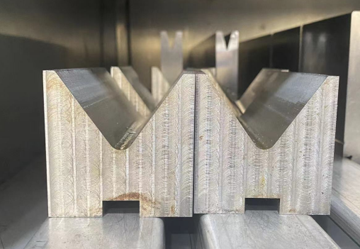 钣金折弯成型原理_折弯钣金展开公式_钣金加工工艺优势