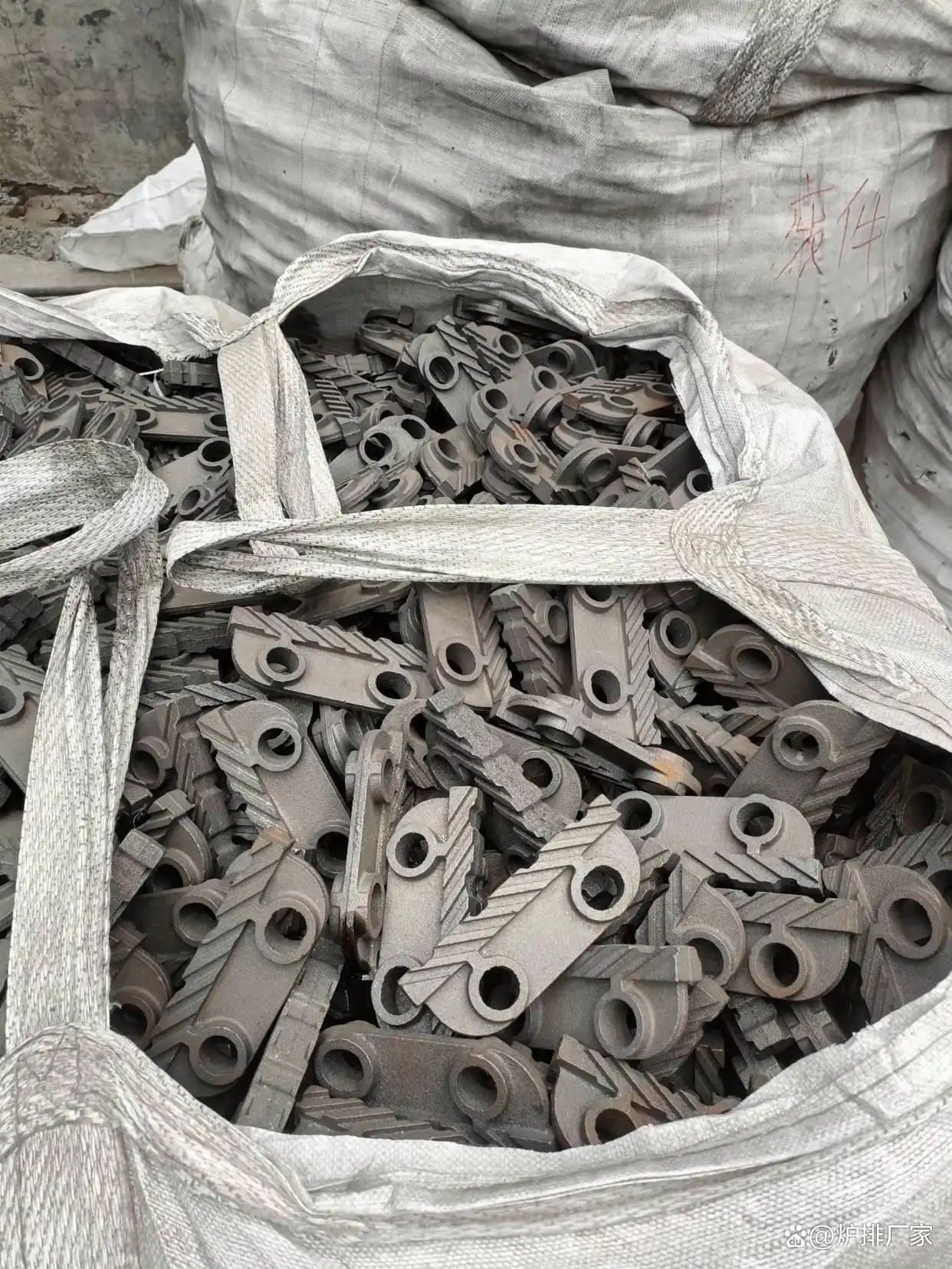 锅炉铆焊加工工艺_锅炉付片材料选择_锅炉付片加工工艺