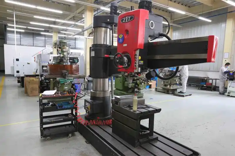 车削加工铣削加工_镗削加工是什么意思_机械加工方式