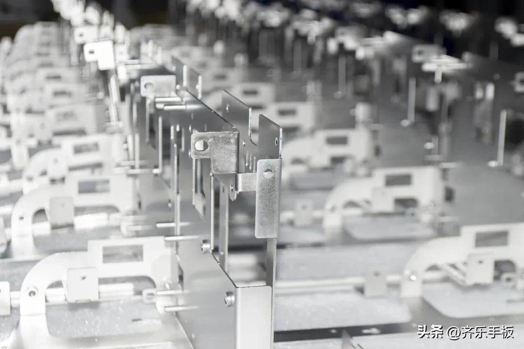 齐乐手板｜钣金工艺解析：特点、流程与常用材料-铆焊老刘铆工焊工笔记