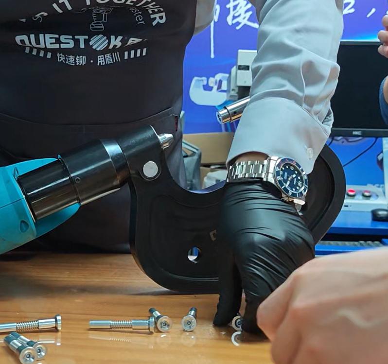 压铆误差修正技术_压铆工具参数可视化_压铆工具厂家