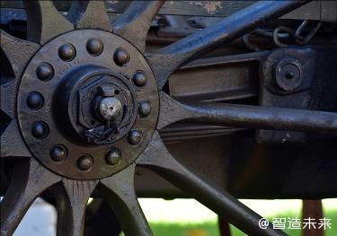 工业制造 “幕后英雄”:锤类工具赋能铆工的极致表现